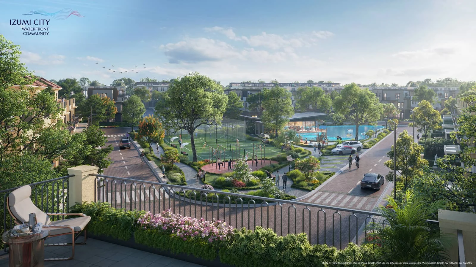 Tầm nhìn từ ban công căn nhà Izumi City hướng ra công viên thể thao và bể bơi